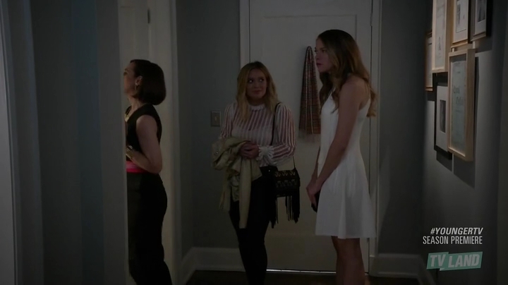 DailyDuff-dot-NL-Younger3x01-1065.jpg DailyDuff-dot-NL-Younger3x01-1065.jpg