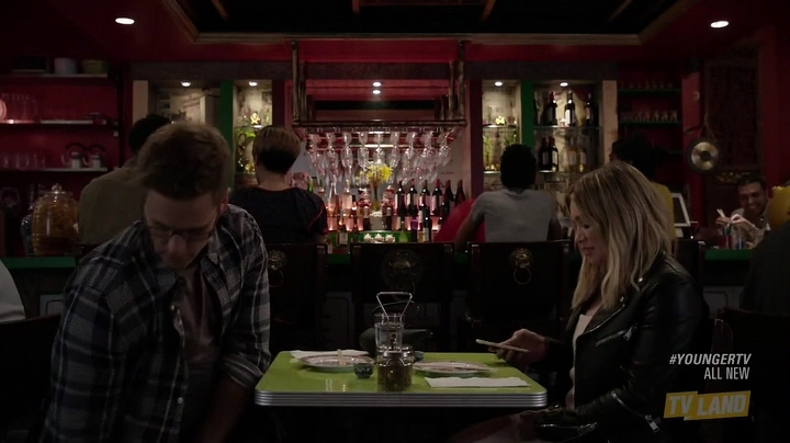 DailyDuff-dot-NL-Younger3x02-0413.jpg DailyDuff-dot-NL-Younger3x02-0413.jpg