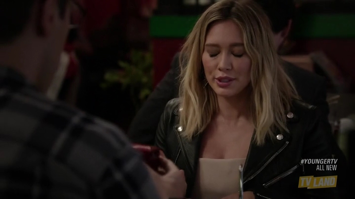 DailyDuff-dot-NL-Younger3x02-0426.jpg DailyDuff-dot-NL-Younger3x02-0426.jpg