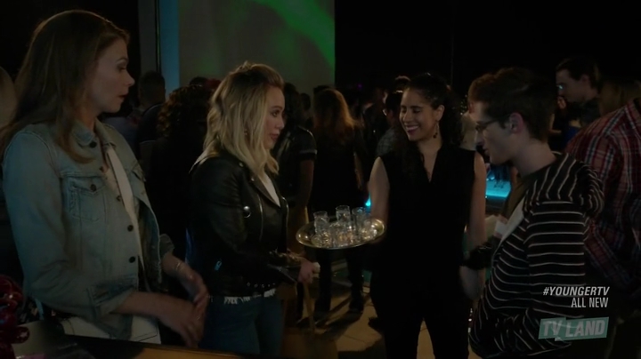 DailyDuff-dot-NL-Younger3x02-0919.jpg DailyDuff-dot-NL-Younger3x02-0919.jpg