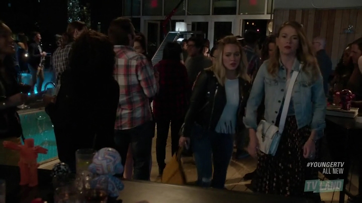 DailyDuff-dot-NL-Younger3x02-1015.jpg DailyDuff-dot-NL-Younger3x02-1015.jpg