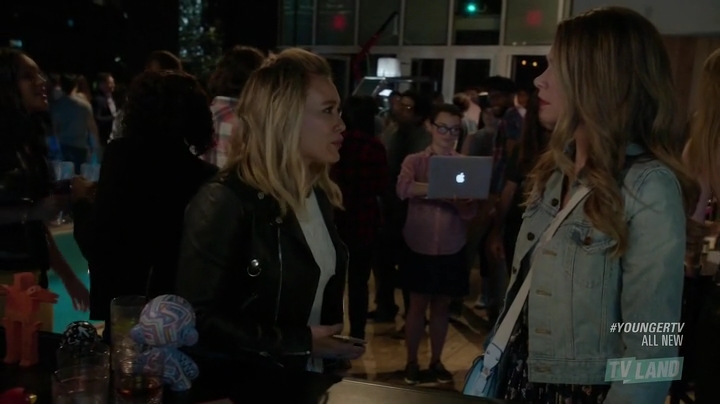 DailyDuff-dot-NL-Younger3x02-1019.jpg DailyDuff-dot-NL-Younger3x02-1019.jpg