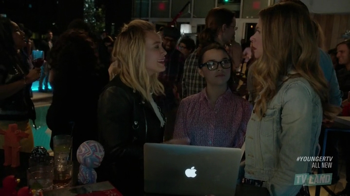 DailyDuff-dot-NL-Younger3x02-1049.jpg DailyDuff-dot-NL-Younger3x02-1049.jpg