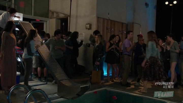 DailyDuff-dot-NL-Younger3x02-1067.jpg DailyDuff-dot-NL-Younger3x02-1067.jpg