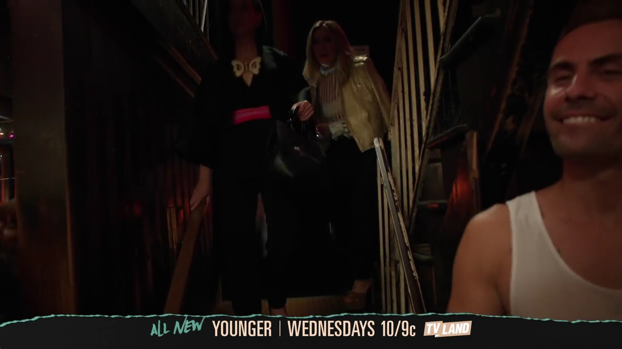 DailyDuff-dot-nl_Younger-BehindTheScenes3x010143.jpg DailyDuff-dot-nl_Younger-BehindTheScenes3x010143.jpg