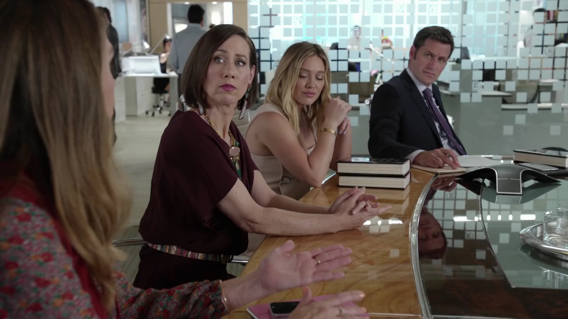 DailyDuff-dot-nl_Younger-BehindTheScenes3x02-0091.jpg DailyDuff-dot-nl_Younger-BehindTheScenes3x02-0091.jpg