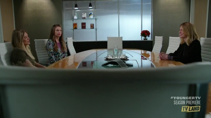 DailyDuff-dot-NL_Younger4x01PostTruth0900.jpg