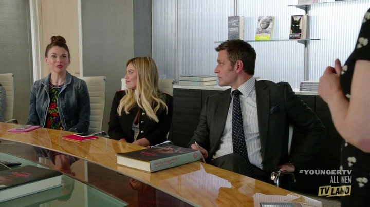 DailyDuff-dot-NL_Younger4x02GettinHyggeWithIt0445.jpg DailyDuff-dot-NL_Younger4x02GettinHyggeWithIt0445.jpg