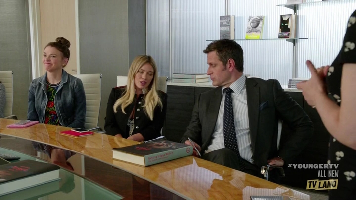 DailyDuff-dot-NL_Younger4x02GettinHyggeWithIt0446.jpg DailyDuff-dot-NL_Younger4x02GettinHyggeWithIt0446.jpg