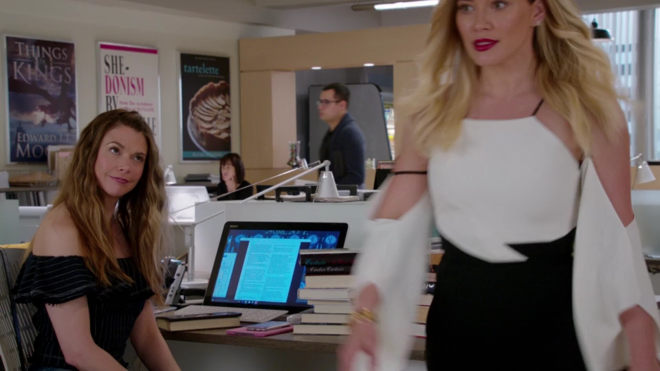 DailyDuff-dot-nl_Younger4x05TheGiftoftheMaggie0144.jpg DailyDuff-dot-nl_Younger4x05TheGiftoftheMaggie0144.jpg