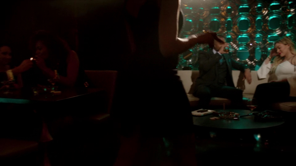 DailyDuff-dot-nl_Younger4x05TheGiftoftheMaggie0435.jpg DailyDuff-dot-nl_Younger4x05TheGiftoftheMaggie0435.jpg