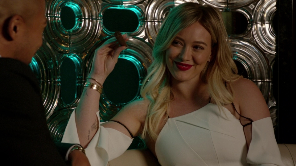 DailyDuff-dot-nl_Younger4x05TheGiftoftheMaggie0534.jpg DailyDuff-dot-nl_Younger4x05TheGiftoftheMaggie0534.jpg