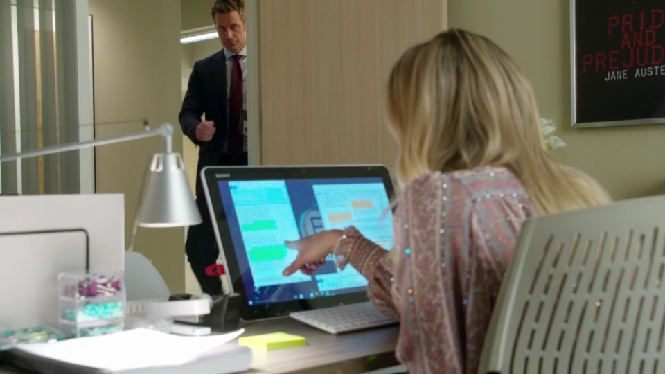 DailyDuff-dot-nl_Younger4x05TheGiftoftheMaggie0828.jpg DailyDuff-dot-nl_Younger4x05TheGiftoftheMaggie0828.jpg