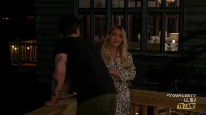 DailyDuff-dot-nl_Younger4x07FeverPitch1032.jpg DailyDuff-dot-nl_Younger4x07FeverPitch1032.jpg