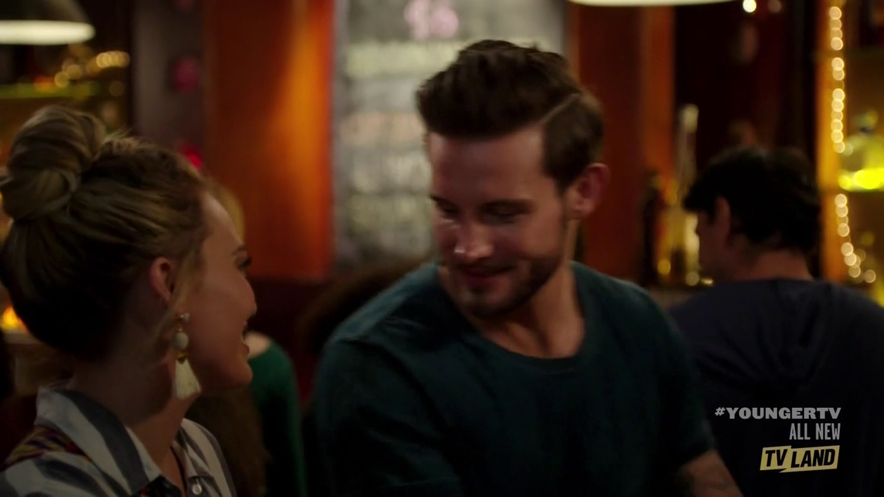 DailyDuff-dot-nl_Younger4x08TheGelatoandthePube0888.jpg
