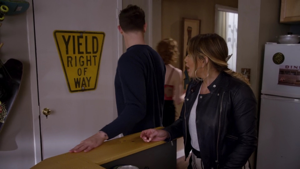 DailyDuff-dot-NL_Younger5x09-1308.jpg DailyDuff-dot-NL_Younger5x09-1308.jpg