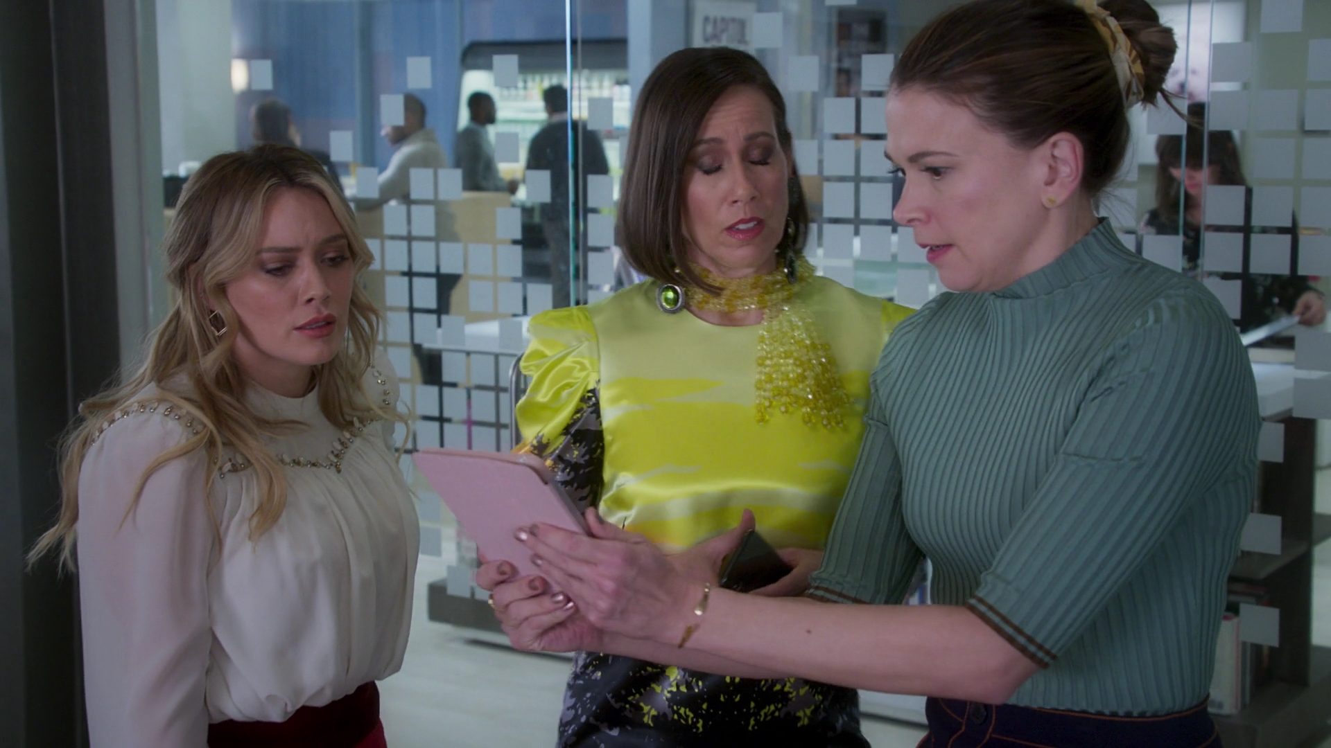 DailyDuff-dot-nl_Younger6x05-00278.jpg