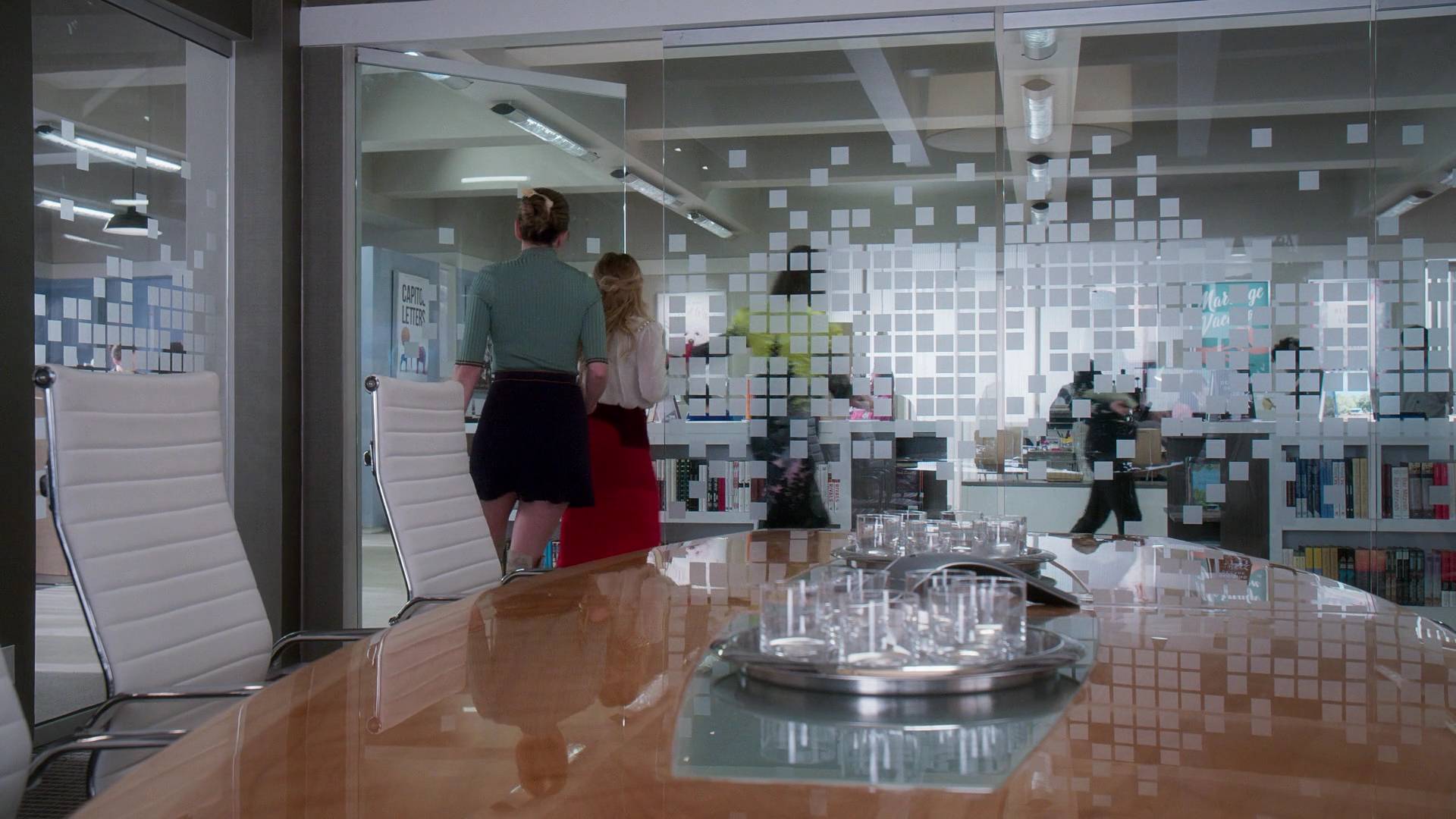 DailyDuff-dot-nl_Younger6x05-00313.jpg