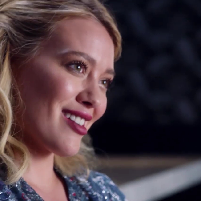 DailyDuff-dot-nl_YoungerS6-HilaryLovesAlpacas0190.jpg DailyDuff-dot-nl_YoungerS6-HilaryLovesAlpacas0190.jpg