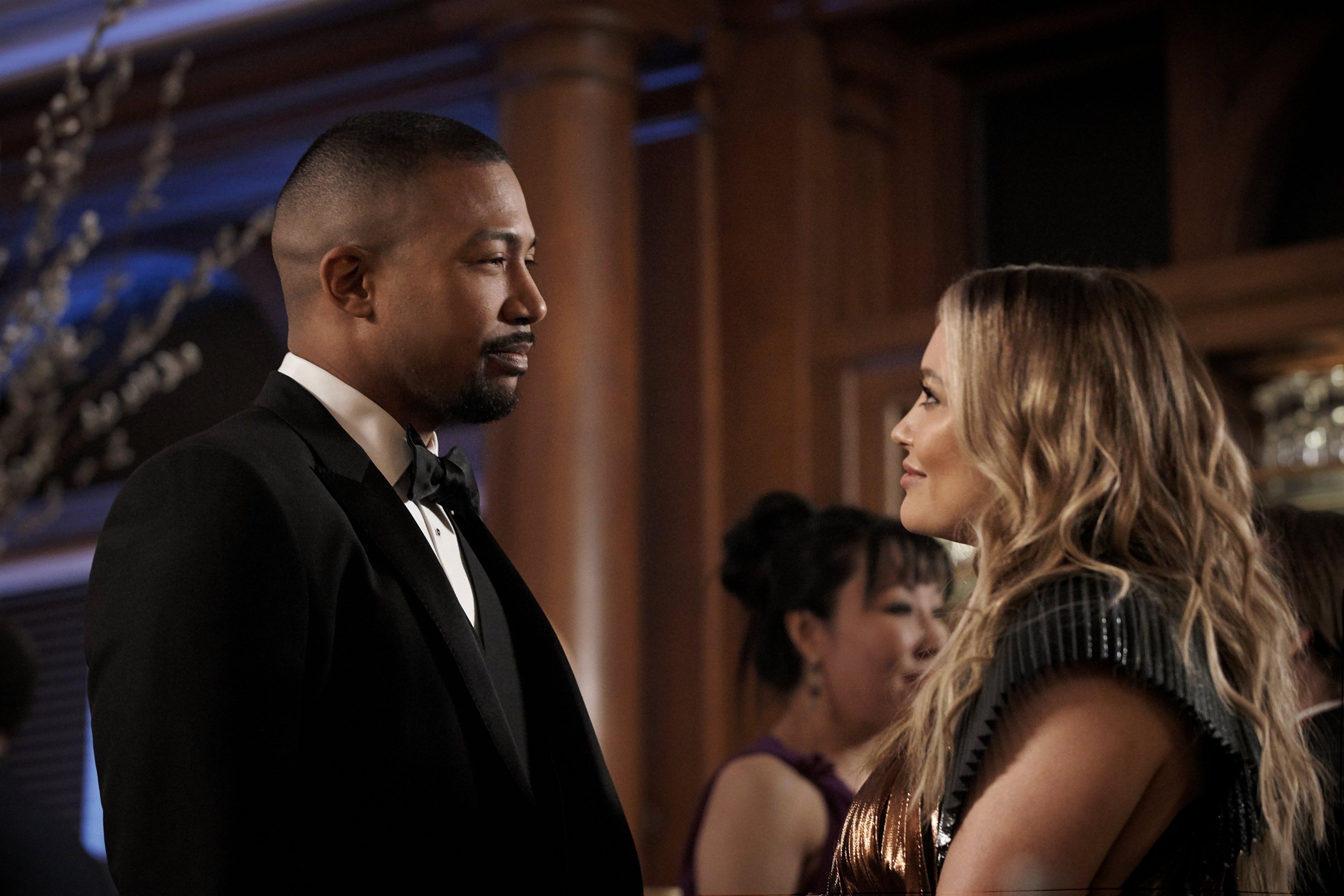 6x02-002.jpg