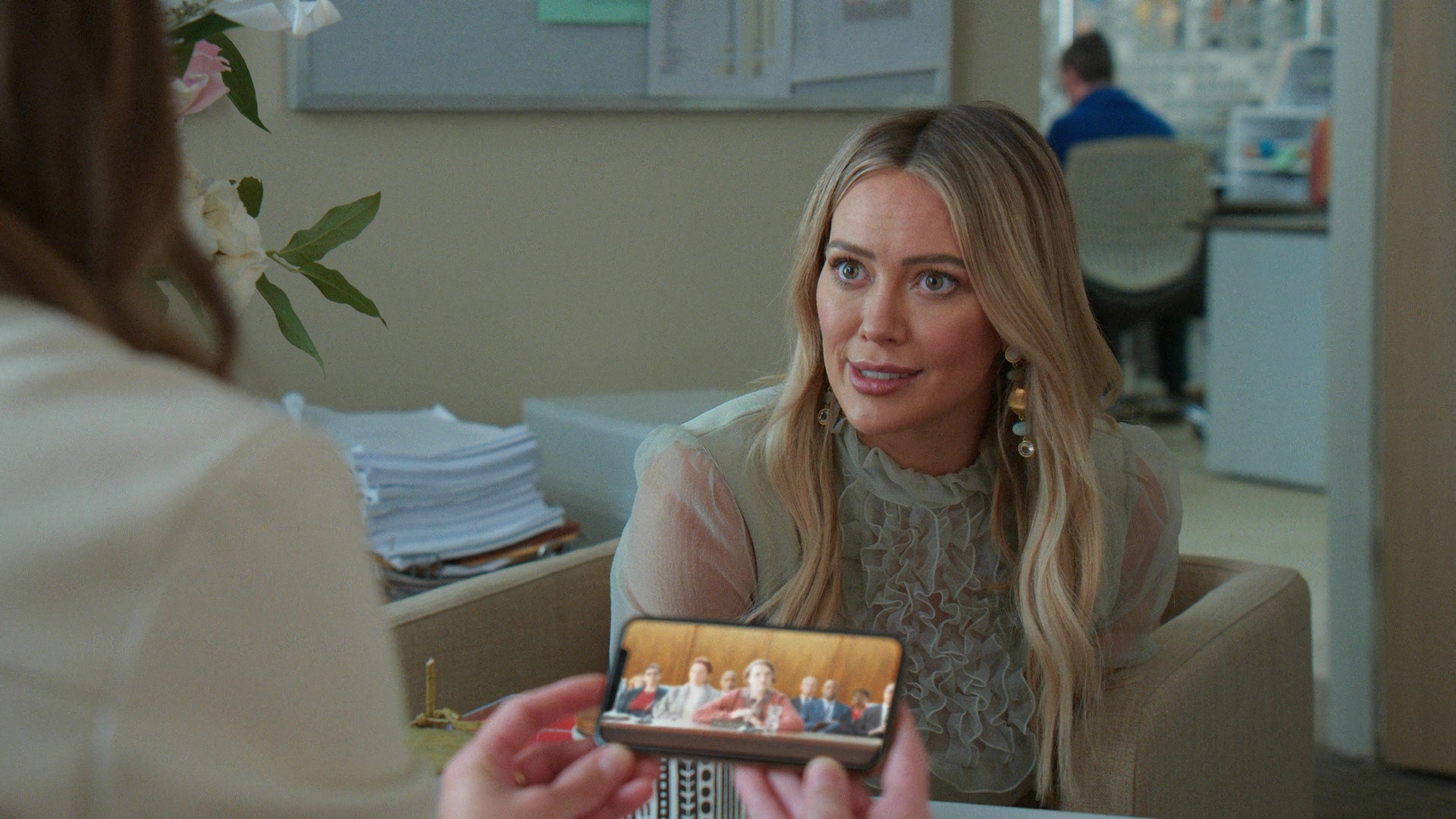 DailyDuff-dot-nl_Younger7x02ItsTheEndOfTheWorldWormGirl0154.jpg