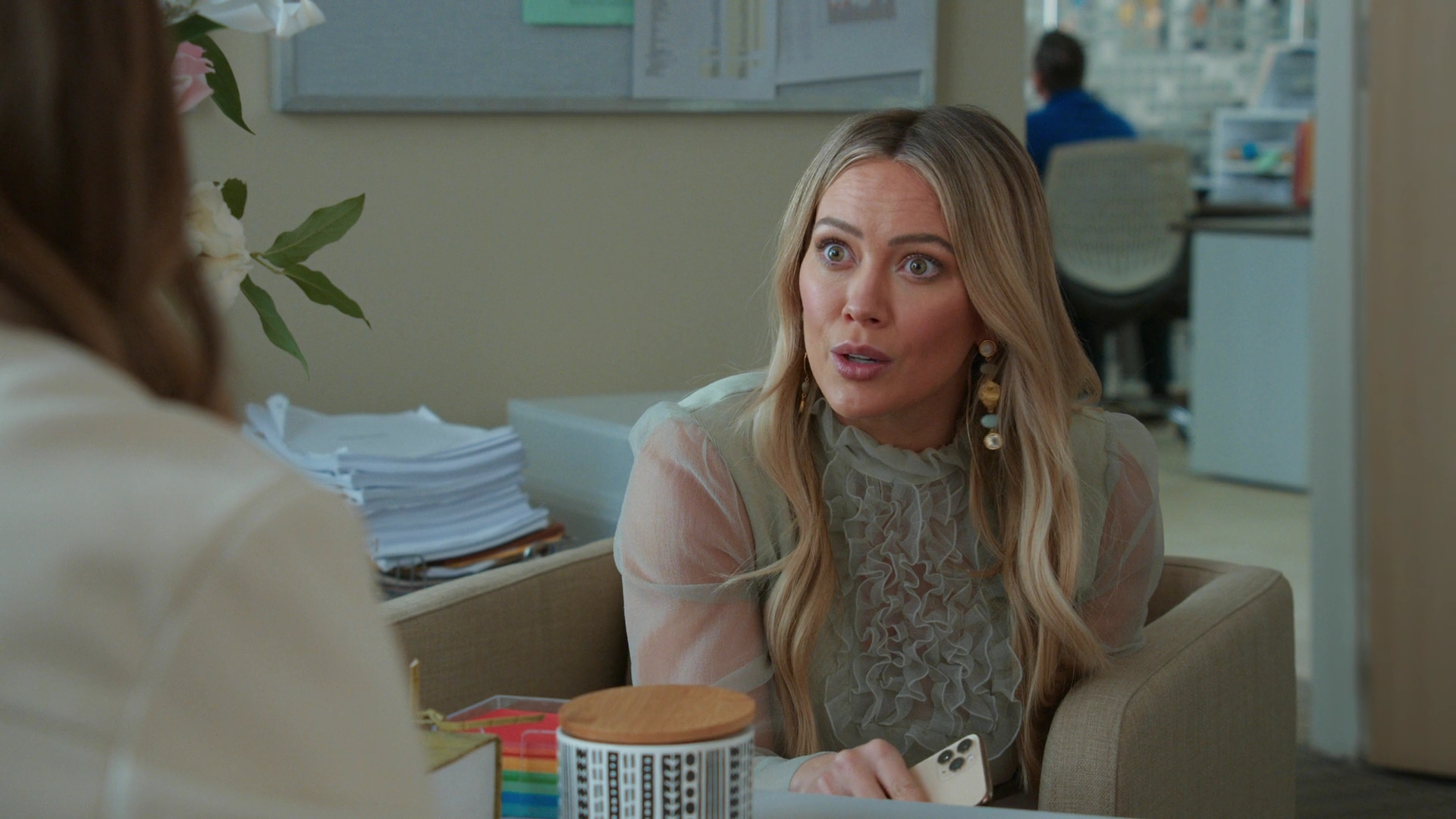 DailyDuff-dot-nl_Younger7x02ItsTheEndOfTheWorldWormGirl0166.jpg