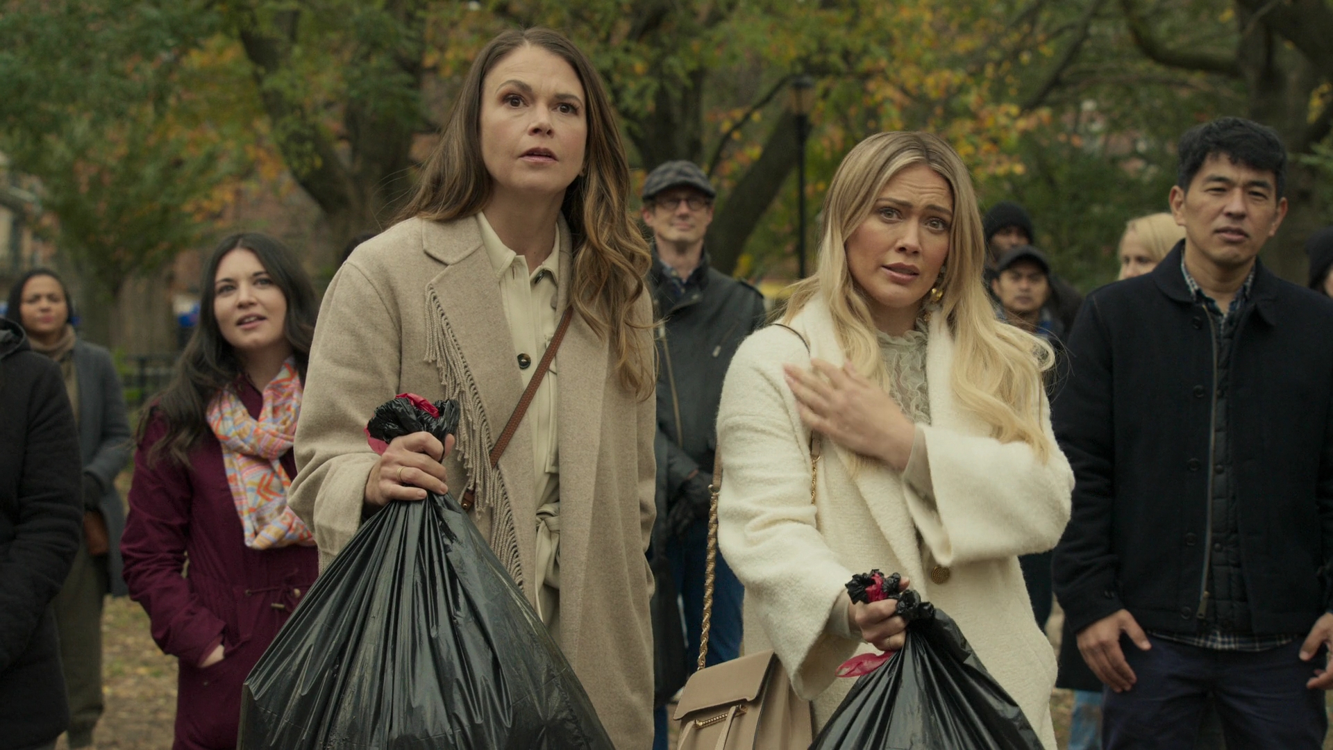 DailyDuff-dot-nl_Younger7x02ItsTheEndOfTheWorldWormGirl0476.jpg