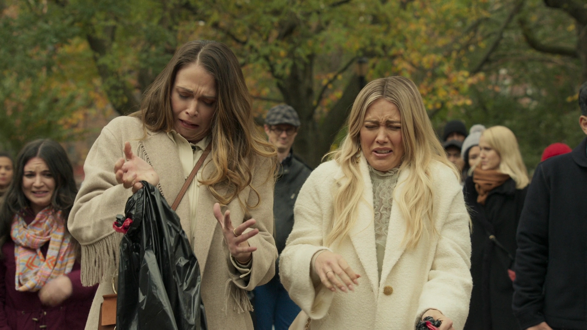 DailyDuff-dot-nl_Younger7x02ItsTheEndOfTheWorldWormGirl0493.jpg
