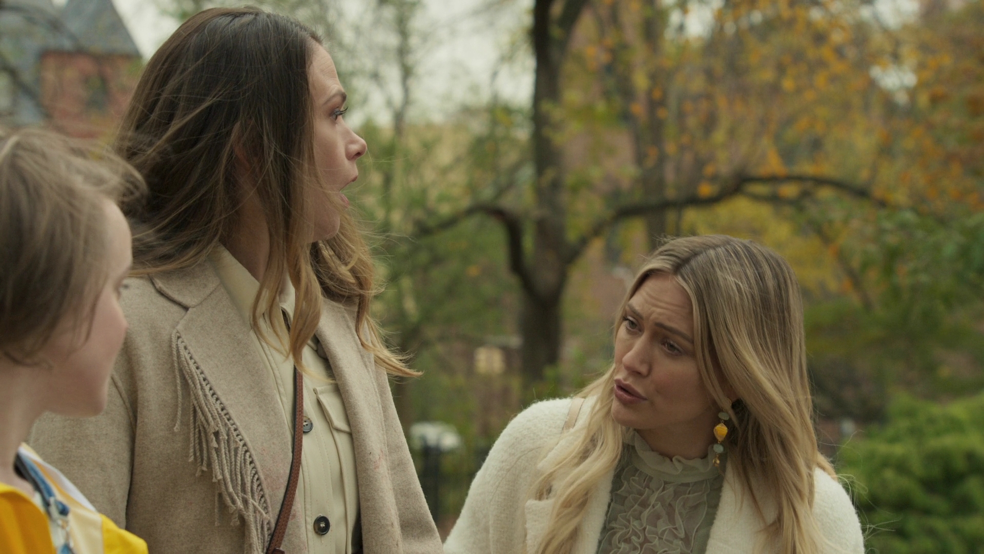 DailyDuff-dot-nl_Younger7x02ItsTheEndOfTheWorldWormGirl0551.jpg