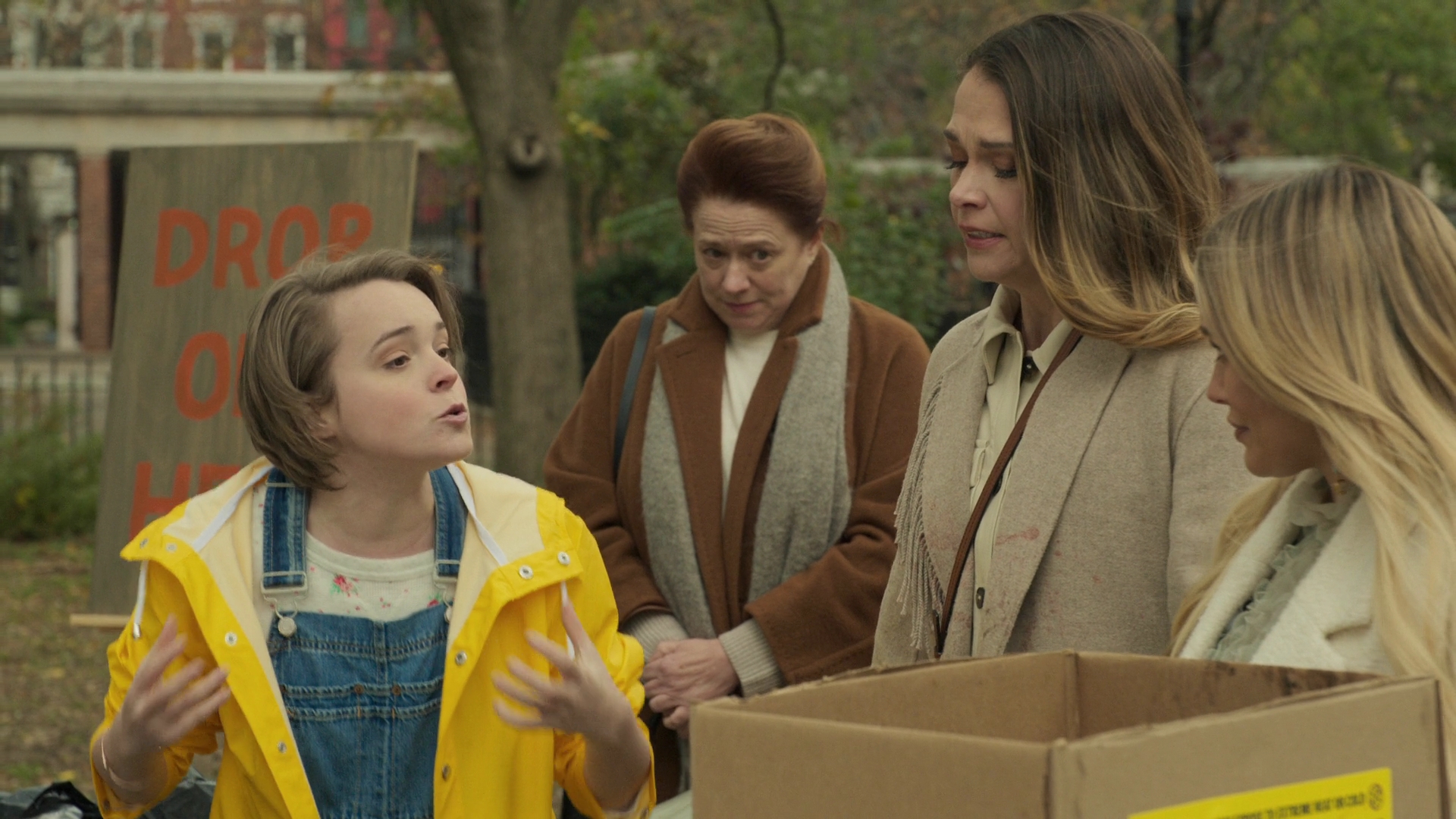 DailyDuff-dot-nl_Younger7x02ItsTheEndOfTheWorldWormGirl0565.jpg