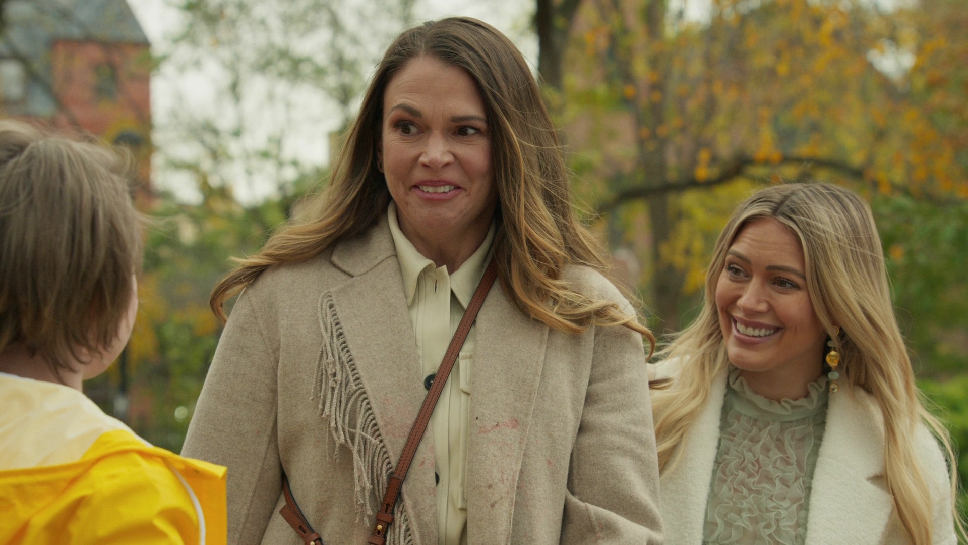 DailyDuff-dot-nl_Younger7x02ItsTheEndOfTheWorldWormGirl0644.jpg