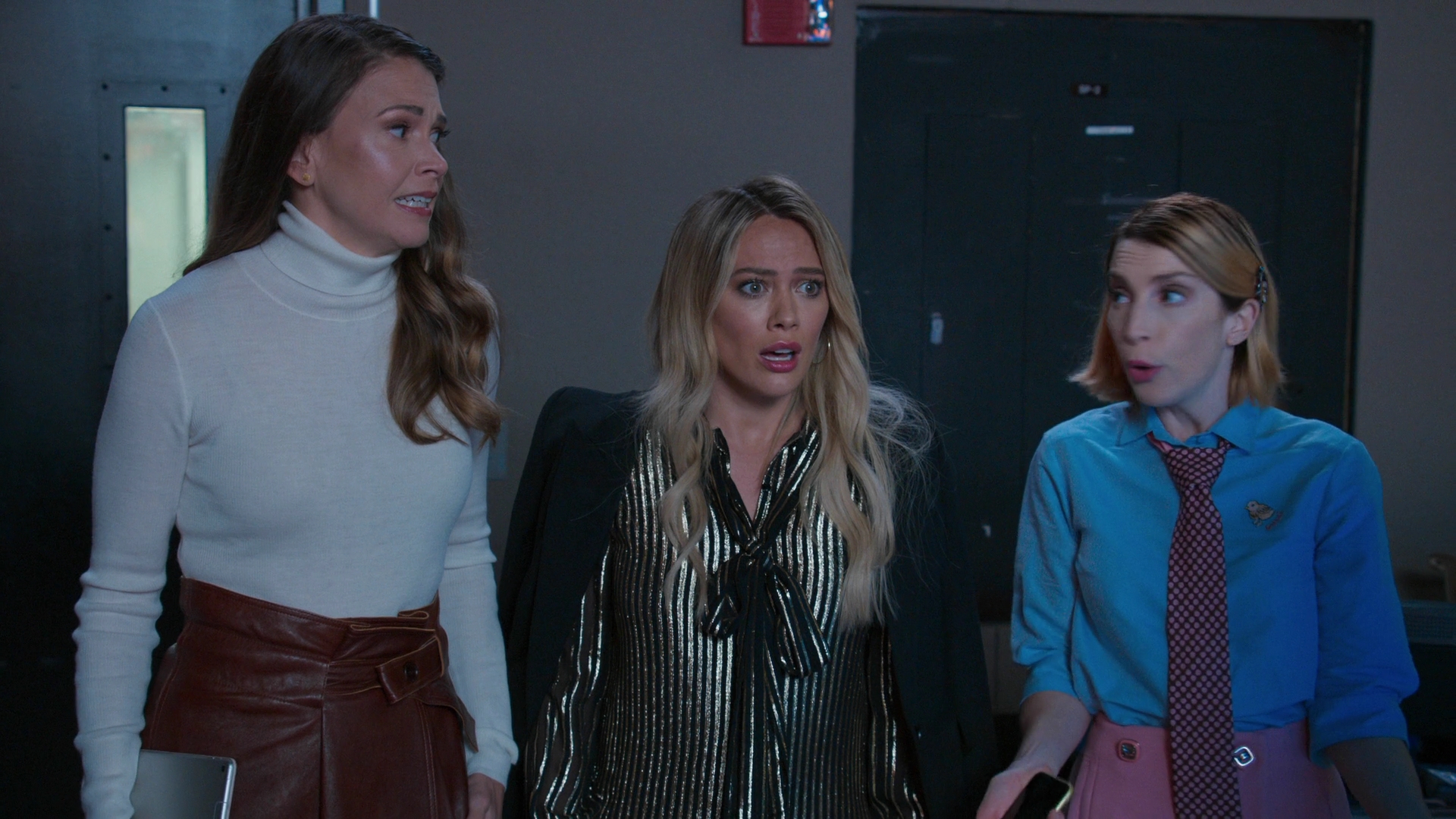 DailyDuff-dot-nl_Younger7x02ItsTheEndOfTheWorldWormGirl1012.jpg