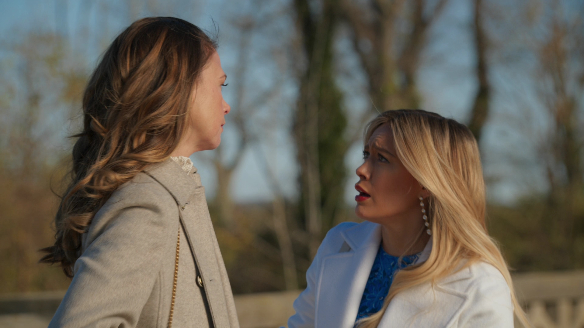 DailyDuff-dot-nl_Younger7x02ItsTheEndOfTheWorldWormGirl1376.jpg