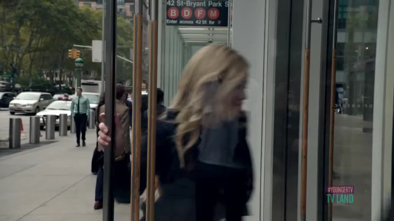 DailyDuff-dot-nl_Younger1x01-00155.jpg