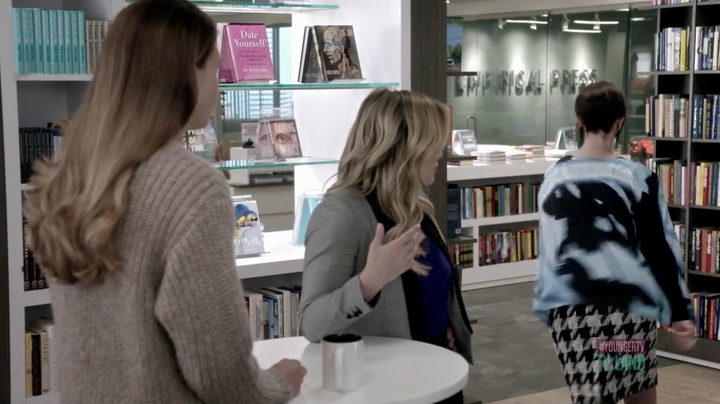 DailyDuff-dot-nl_Younger1x03-0355.jpg