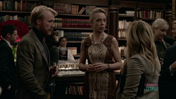 DailyDuff-dot-nl_Younger1x03-0618.jpg