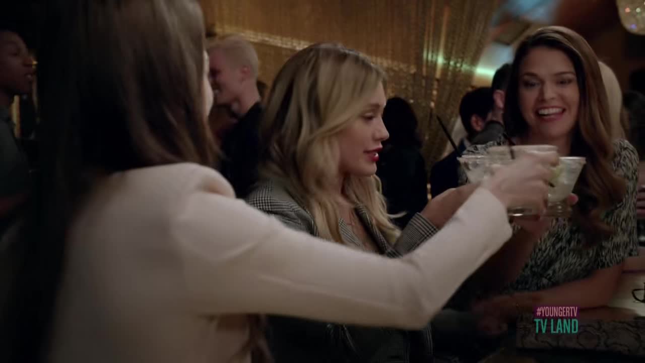 DailyDuff-dot-nl_Younger1x04-00053.jpg