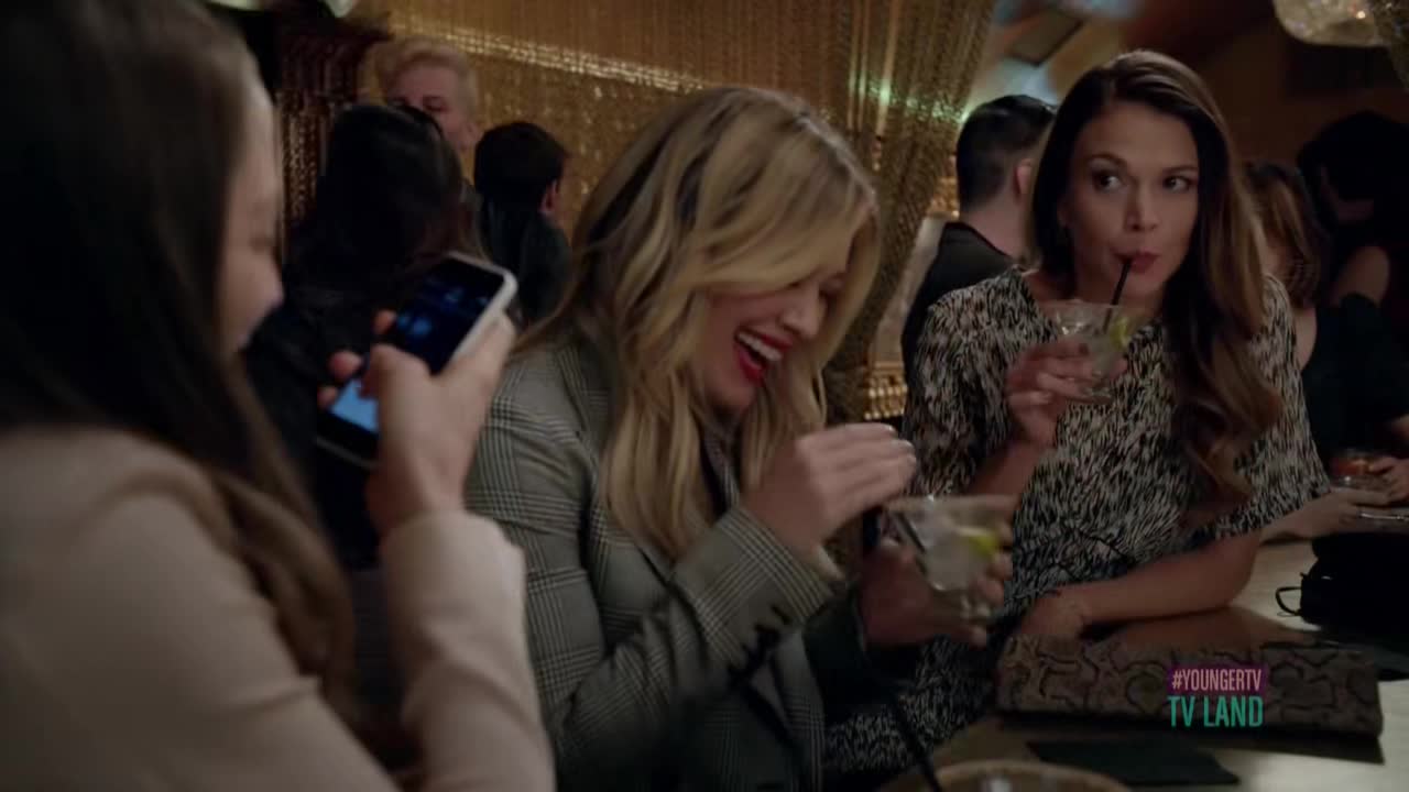 DailyDuff-dot-nl_Younger1x04-00086.jpg