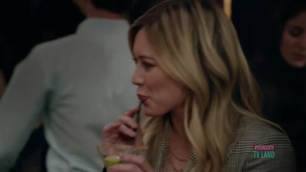 DailyDuff-dot-nl_Younger1x04-00089.jpg