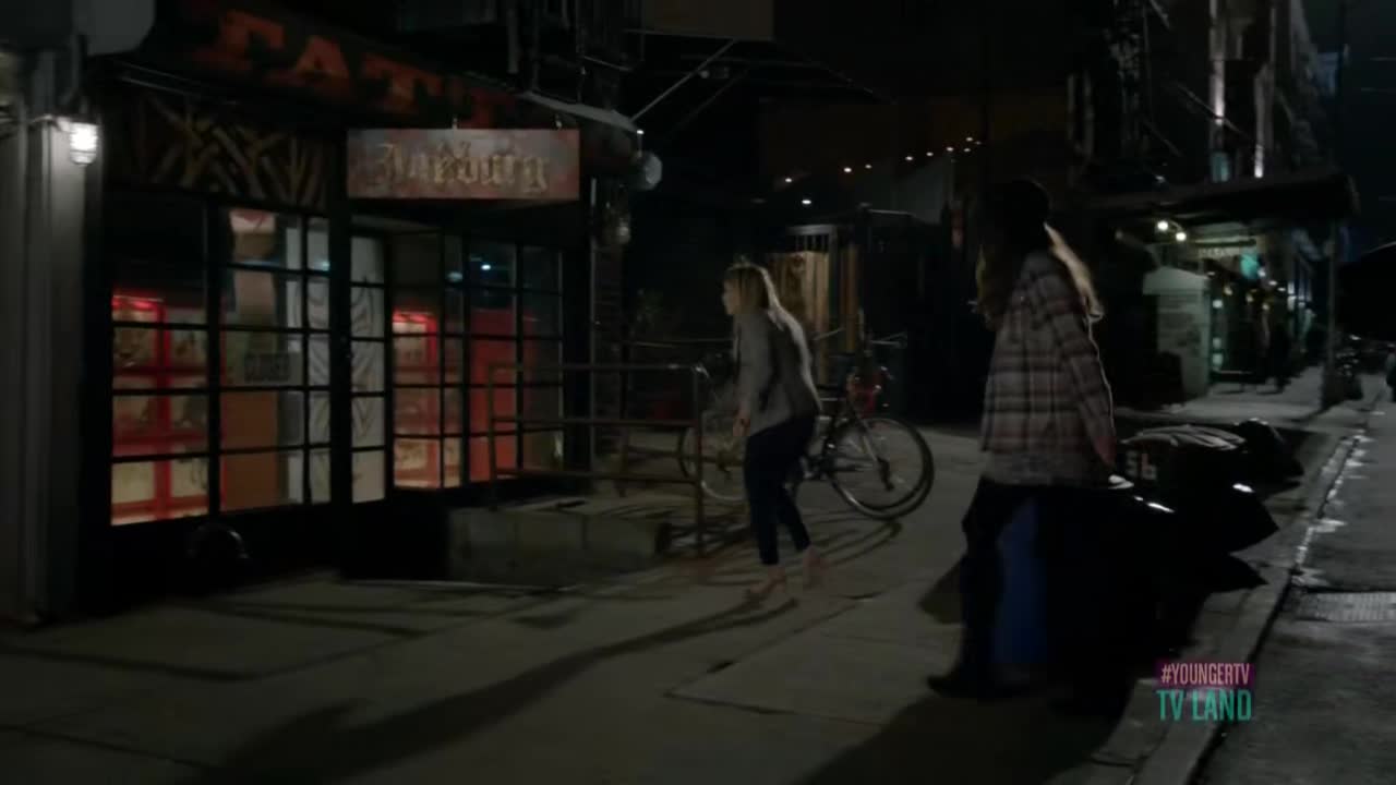 DailyDuff-dot-nl_Younger1x04-00300.jpg
