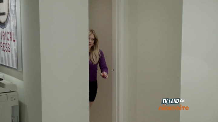 DailyDuff-dot-nl_Younger1x09-0336.jpg