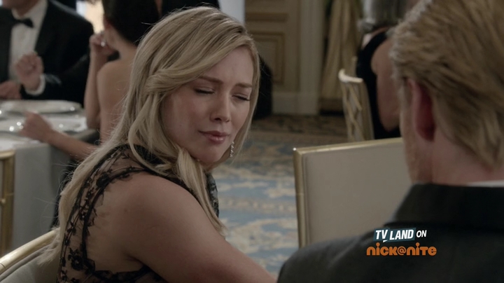DailyDuff-dot-nl_Younger1x09-0804.jpg