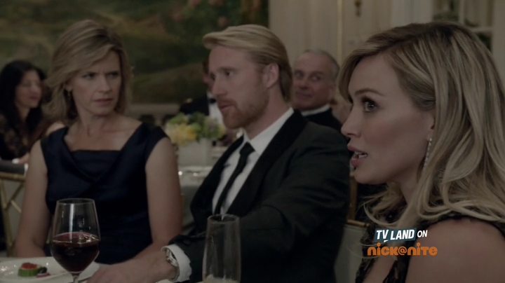 DailyDuff-dot-nl_Younger1x09-0848.jpg
