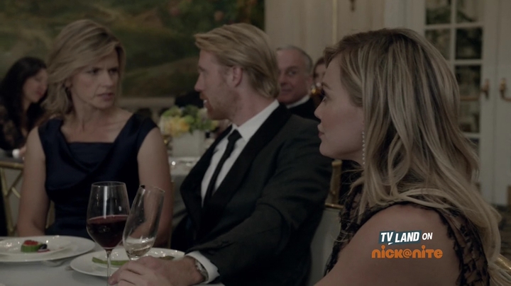 DailyDuff-dot-nl_Younger1x09-0852.jpg
