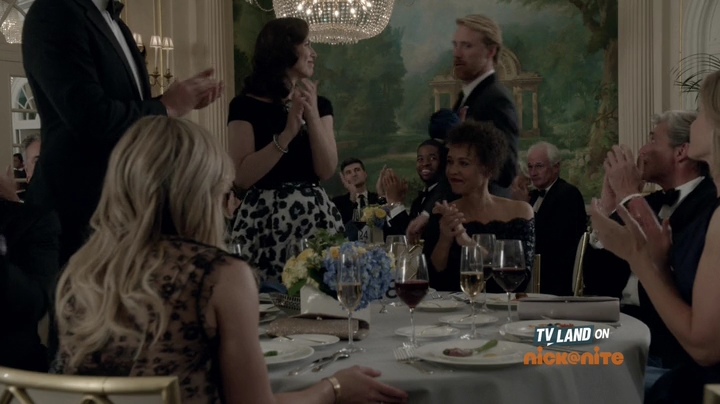 DailyDuff-dot-nl_Younger1x09-0957.jpg