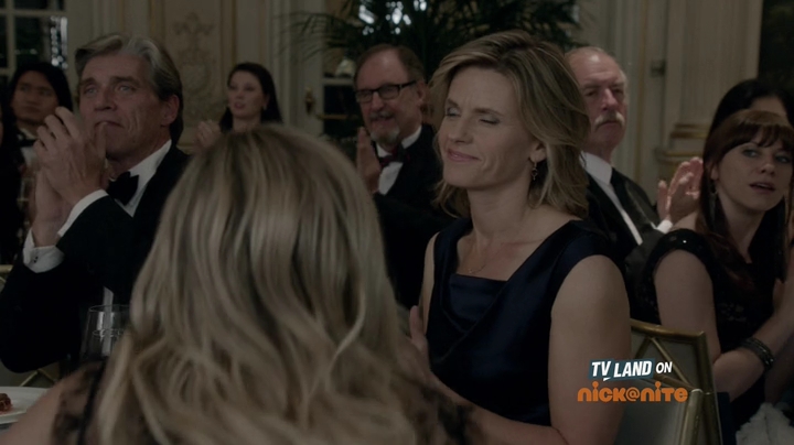 DailyDuff-dot-nl_Younger1x09-0962.jpg