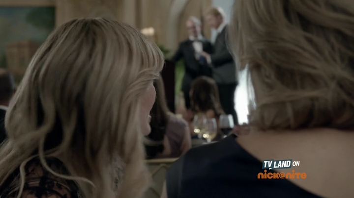 DailyDuff-dot-nl_Younger1x09-0966.jpg