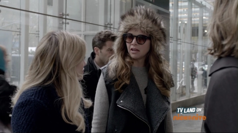 DailyDuff-dot-nl_Younger1x09-0437.jpg