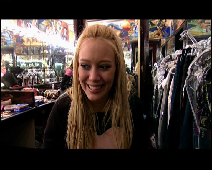 DailyDuff-dot-nl_GirlCanRockDVD-TheTour0486.jpg DailyDuff-dot-nl_GirlCanRockDVD-TheTour0486.jpg