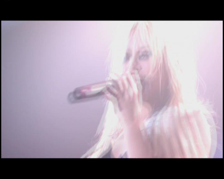 DailyDuff-dot-nl_GirlCanRockDVD-LiveInConcert0182.jpg DailyDuff-dot-nl_GirlCanRockDVD-LiveInConcert0182.jpg